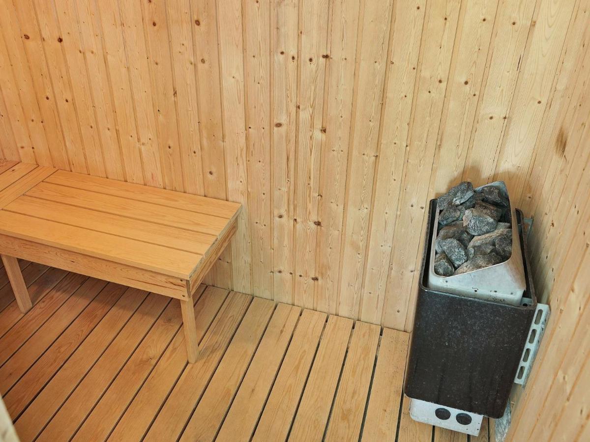 12 Person Holiday Home In Aakirkeby Vester Somarken Zewnętrze zdjęcie
